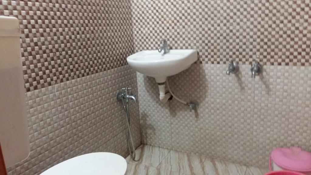 Niya Nest Homestay Kochi Exterior photo
